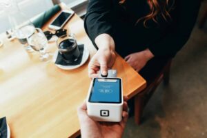 Alternativas de cartões de crédito Santander e orientações para solicitação